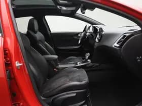 Kia ProCeed 1.6 T-GDI GT thumbnail 23