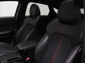 Kia ProCeed 1.6 T-GDI GT thumbnail 24