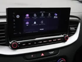 Kia ProCeed 1.6 T-GDI GT thumbnail 37