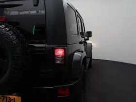 Jeep Wrangler Unlimited 2.8 CRD Sport thumbnail 21