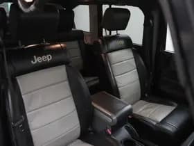 Jeep Wrangler Unlimited 2.8 CRD Sport thumbnail 24