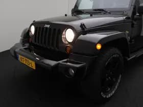 Jeep Wrangler Unlimited 2.8 CRD Sport thumbnail 31