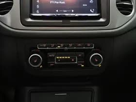 Volkswagen Tiguan 2.0 TSI Sport&Style 4Motion thumbnail 24