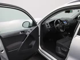 Volkswagen Tiguan 2.0 TSI Sport&Style 4Motion thumbnail 4