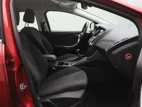 Ford Focus 1.0 EcoBoost Lease Titanium thumbnail 21