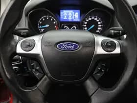 Ford Focus 1.0 EcoBoost Lease Titanium thumbnail 7