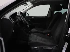 Volkswagen Tiguan 1.4 TSI ACT Connected Series thumbnail 4