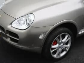 Porsche Cayenne 4.5 S thumbnail 24