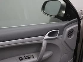 Porsche Cayenne 4.5 S thumbnail 27