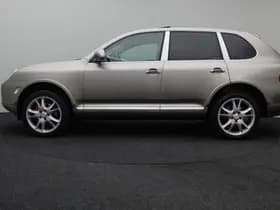 Porsche Cayenne 4.5 S thumbnail 6