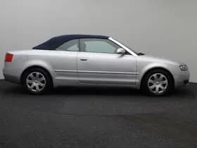 Audi A4 Cabriolet 2.4 V6 Exclusive thumbnail 11