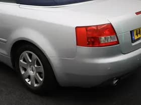 Audi A4 Cabriolet 2.4 V6 Exclusive thumbnail 19