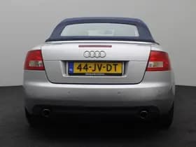 Audi A4 Cabriolet 2.4 V6 Exclusive thumbnail 9