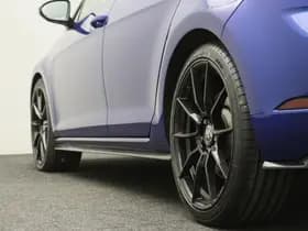 Volkswagen Golf 2.0 TSI 4Motion R thumbnail 17