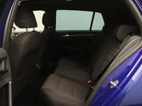 Volkswagen Golf 2.0 TSI 4Motion R thumbnail 10