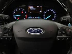 Ford Fiesta 1.0 EcoBoost Titanium thumbnail 25