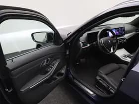 BMW 3 Serie Touring 320e thumbnail 6