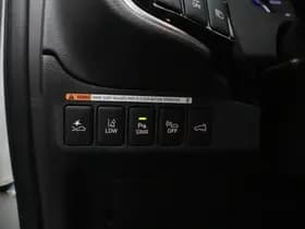 Mitsubishi Outlander 2.4 PHEV S-Edition thumbnail 27