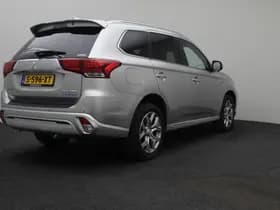 Mitsubishi Outlander 2.4 PHEV S-Edition thumbnail 4