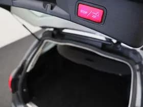 Mercedes-Benz C-Klasse Estate 220 d Business Solution thumbnail 12