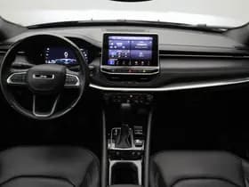 Jeep Compass 4xe 240 Plug-in Hybrid Electric S thumbnail 4