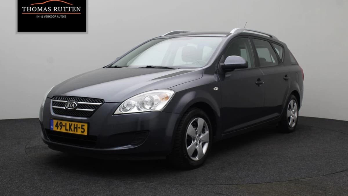 Kia Cee'd Sporty Wagon 1.6 Fifteen — foto 1