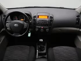 Kia Cee'd Sporty Wagon 1.6 Fifteen thumbnail 12