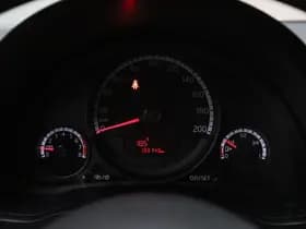 Volkswagen Up! 1.0 move up! BlueMotion thumbnail 24