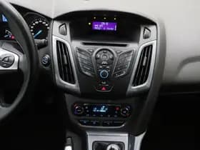 Ford Focus 1.6 EcoBoost First Edition thumbnail 18