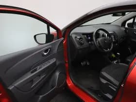 Renault Captur 1.3 TCe Intens thumbnail 4