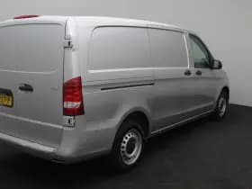 Mercedes-Benz Vito 111 CDI Lang thumbnail 3