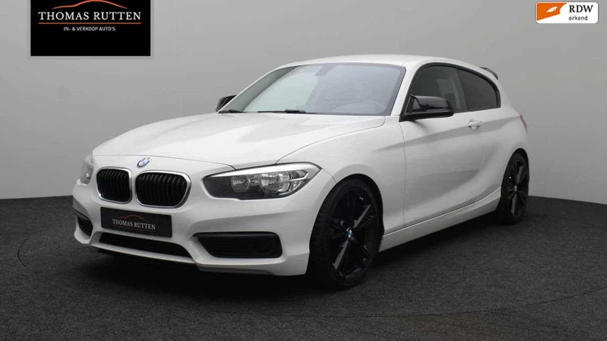 BMW 1-serie 118i — foto 1