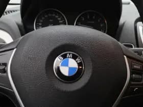 BMW 1-serie 118i thumbnail 17