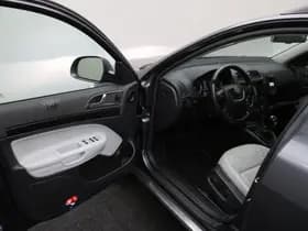 Škoda Octavia Combi 1.8 TSI Laurin & Klement thumbnail 6