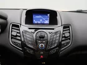 Ford Fiesta 1.0 EcoBoost Titanium thumbnail 23