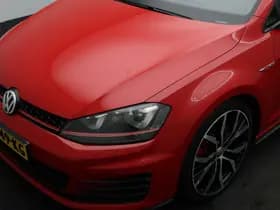 Volkswagen Golf thumbnail 17