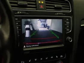 Volkswagen Golf thumbnail 28