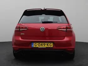 Volkswagen Golf thumbnail 10