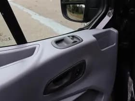 Ford Transit thumbnail 23