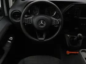 Mercedes-Benz Vito thumbnail 2