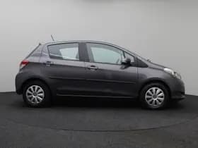 Toyota Yaris thumbnail 14