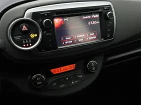 Toyota Yaris thumbnail 15