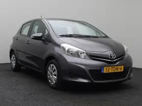 Toyota Yaris thumbnail 17