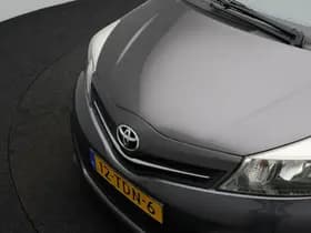 Toyota Yaris thumbnail 27