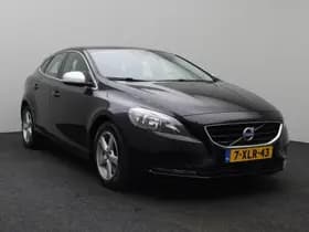 Volvo V40 thumbnail 17