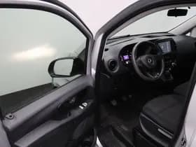 Mercedes-Benz Vito thumbnail 4