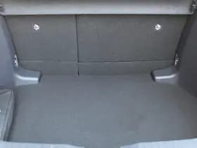 Toyota C-HR 1.8 Hybrid 140 First Edition Bi-tone thumbnail 12