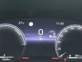 Toyota C-HR 1.8 Hybrid 140 First Edition Bi-tone thumbnail 25