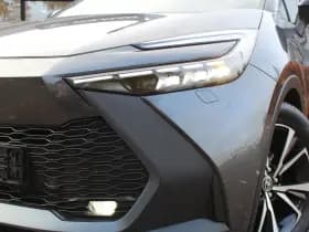 Toyota C-HR 1.8 Hybrid 140 First Edition Bi-tone thumbnail 27