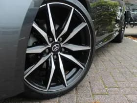 Toyota Corolla Touring Sports 1.8 Hybrid GR-Sport Bi-Tone thumbnail 14